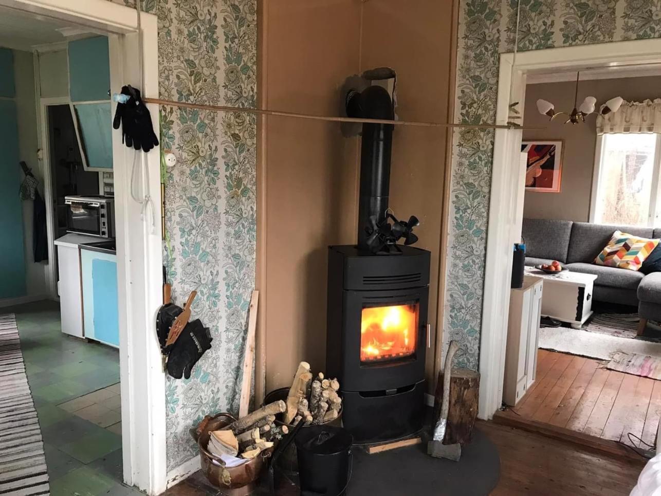Charmigt Aeldre Hus, Laddbox 22 Kw, 5 Bil-Minuter Till Bad Strömstad エクステリア 写真