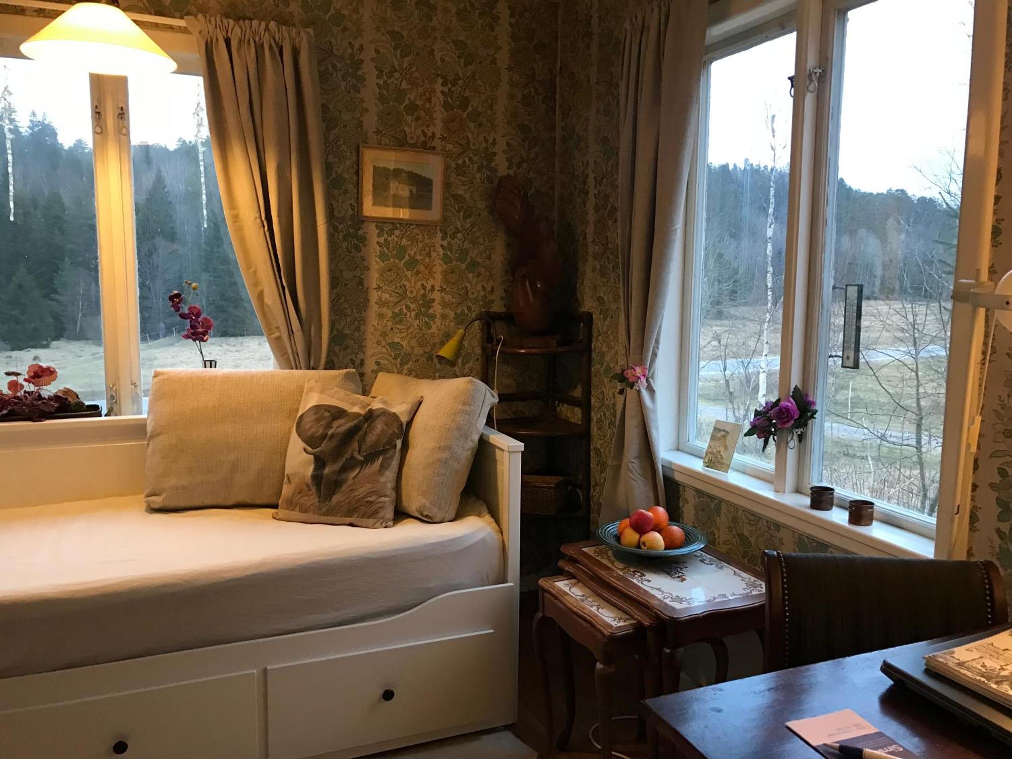 Charmigt Aeldre Hus, Laddbox 22 Kw, 5 Bil-Minuter Till Bad Strömstad エクステリア 写真