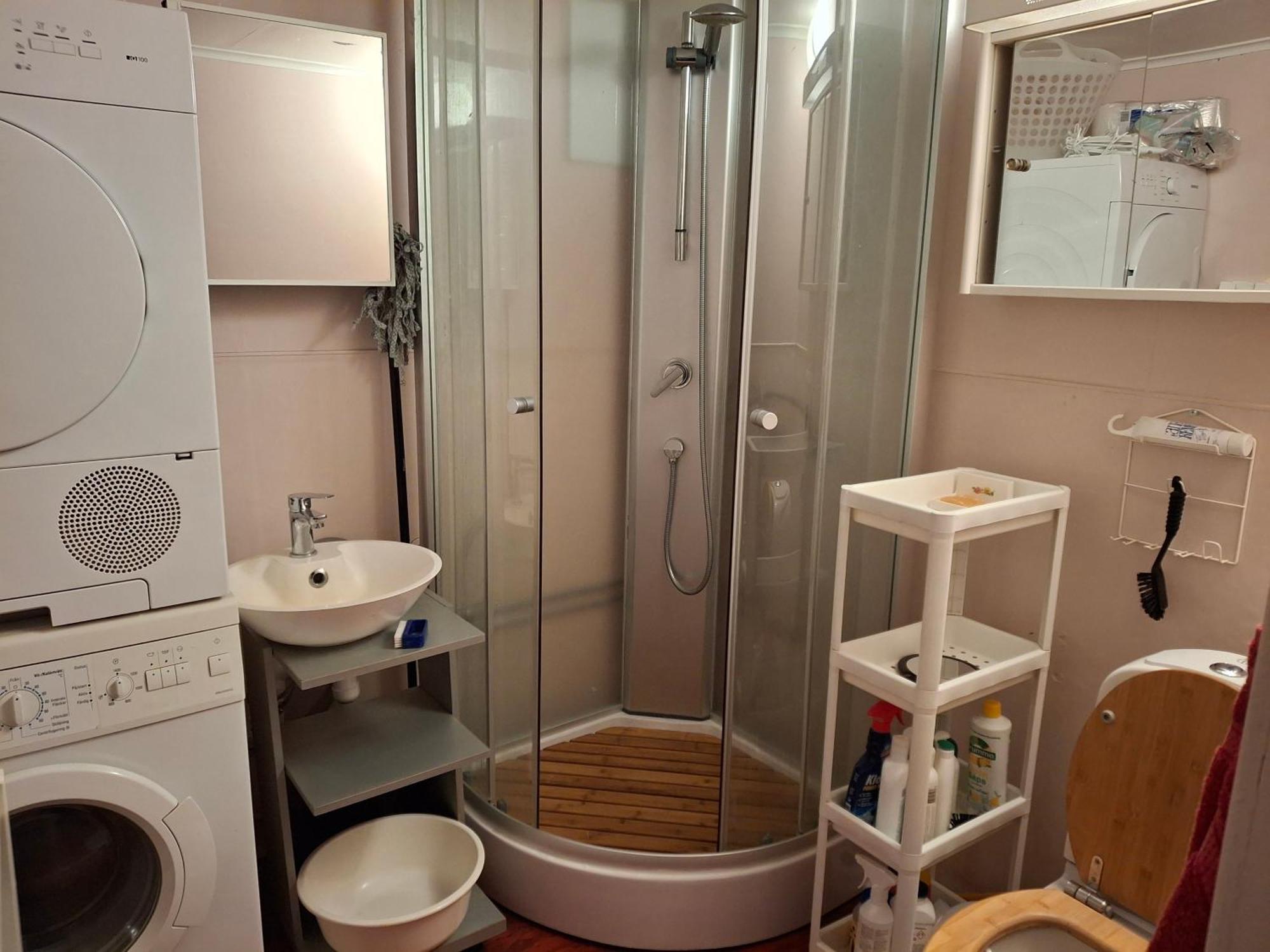 Charmigt Aeldre Hus, Laddbox 22 Kw, 5 Bil-Minuter Till Bad Strömstad エクステリア 写真