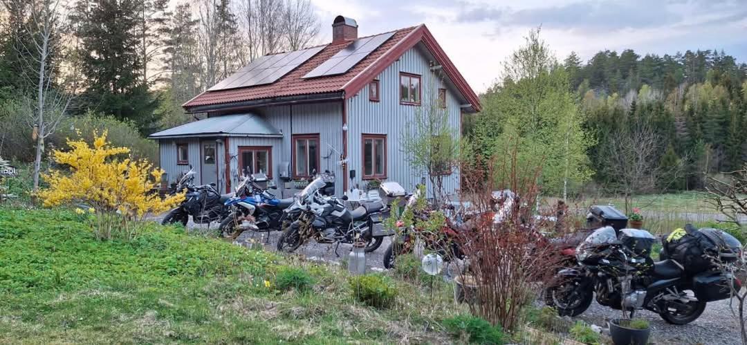 Charmigt Aeldre Hus, Laddbox 22 Kw, 5 Bil-Minuter Till Bad Strömstad エクステリア 写真